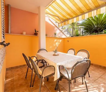 Appartement Lola 2 à Rovinj Extérieur photo